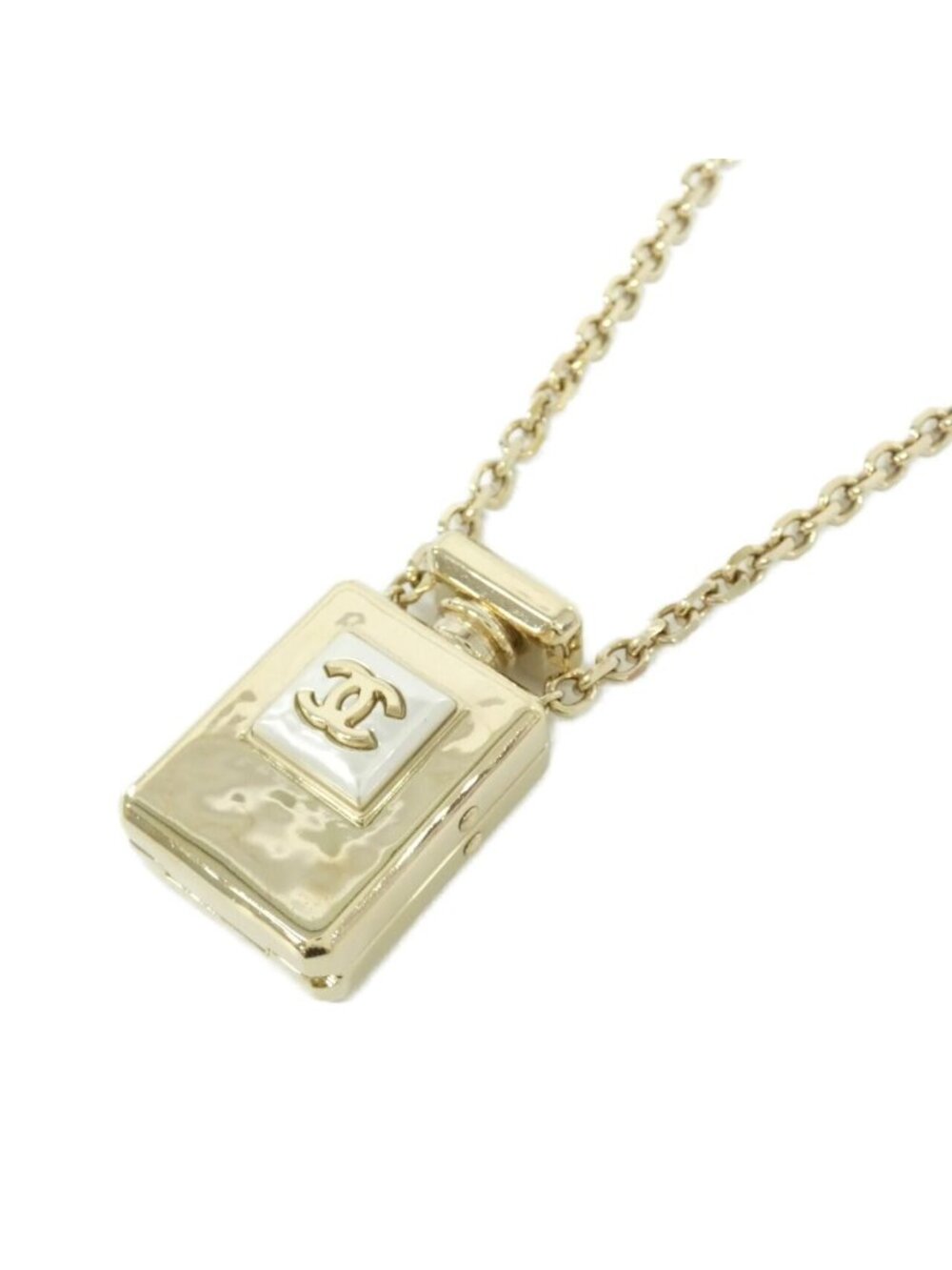 Chanel Necklace Gold